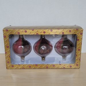 Dillard's Trimmings Large Velvet Onion Shape Burgundy Christmas Ornaments 3